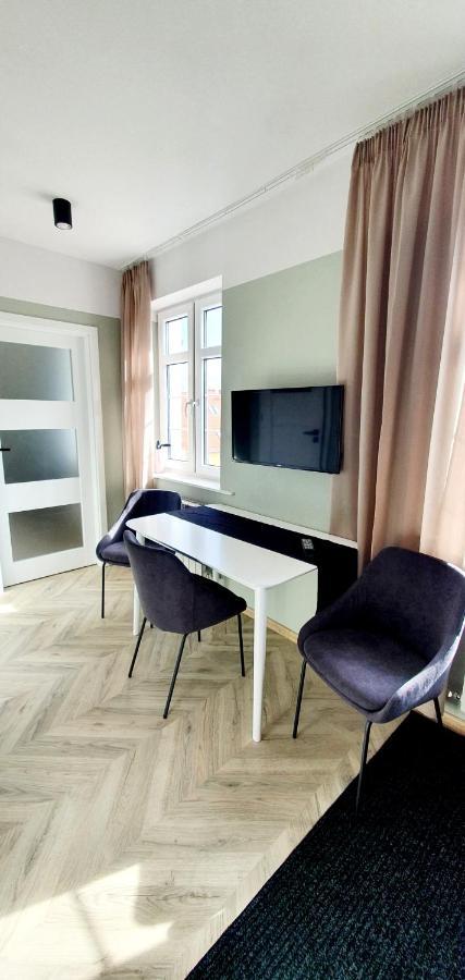 Apartamenty W Kamienicy - Centrum, Bezplatny Parking Ełk Exteriör bild