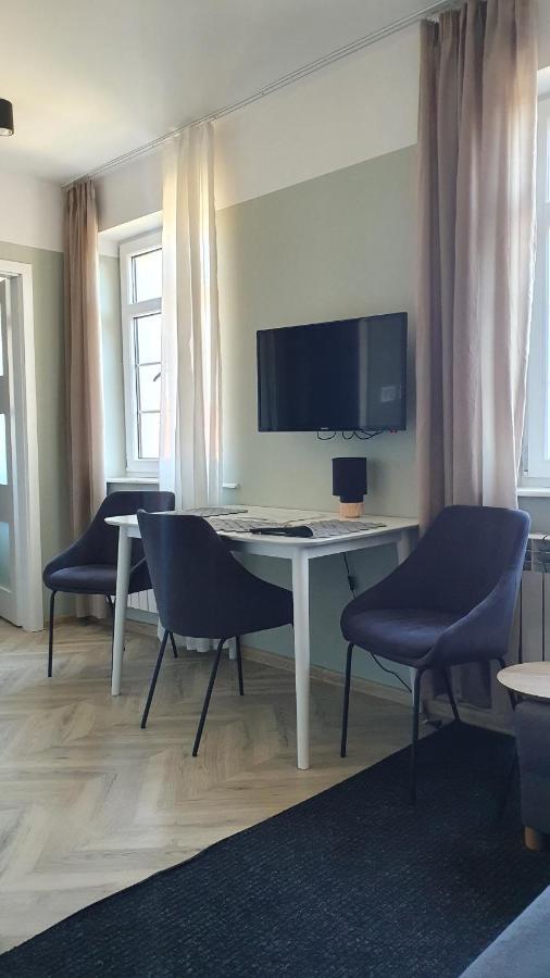 Apartamenty W Kamienicy - Centrum, Bezplatny Parking Ełk Exteriör bild